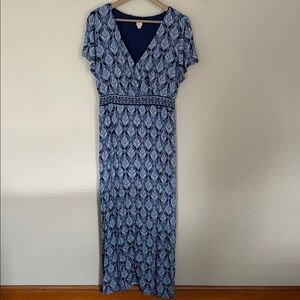 Pretty floral print maxi dress